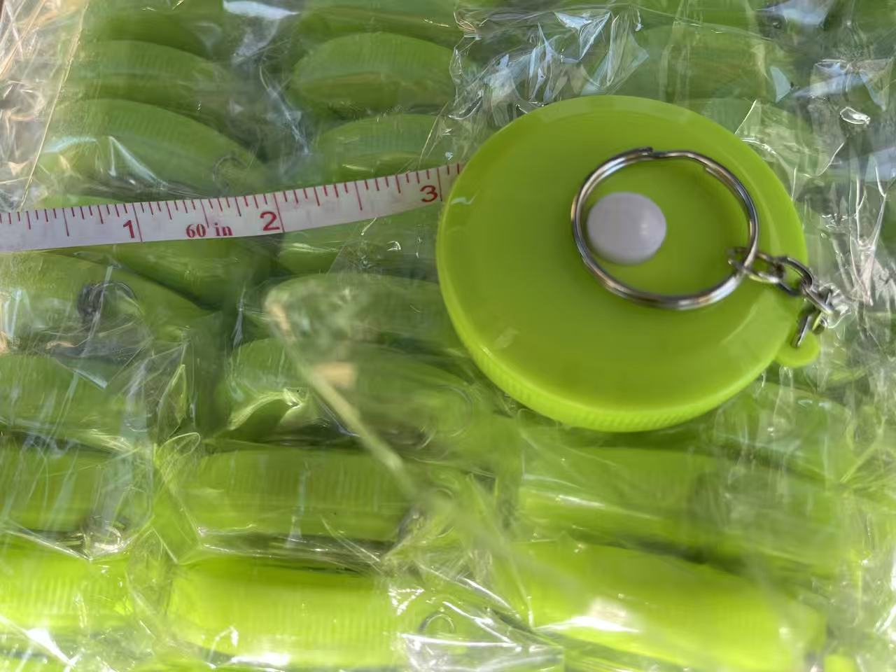 40pcs/pack Retractable 60" Tape Measures with keychain $1/pcs